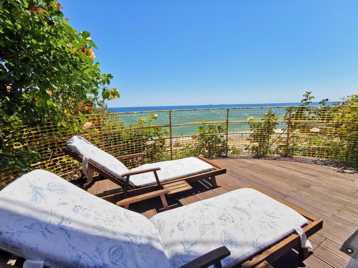 Котеджі На Приватному Пляжу - Совіньон 2024 Odessa Exterior foto